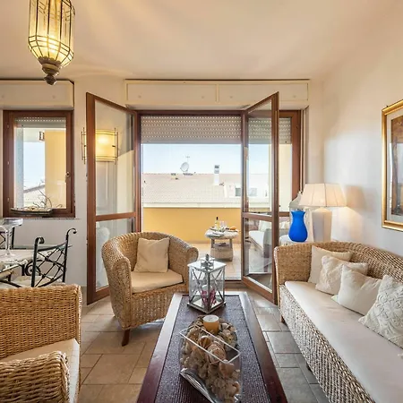 Attico Del Sole Apartment